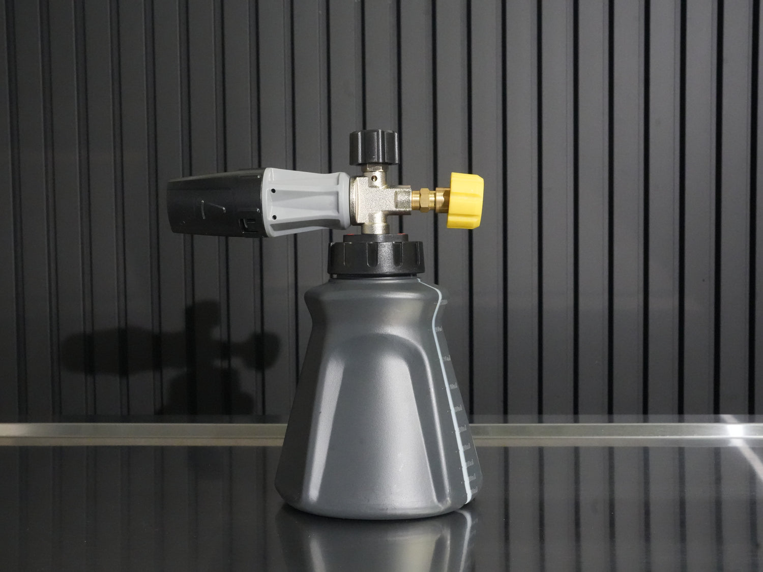 FoamBlast – Foam Cannon