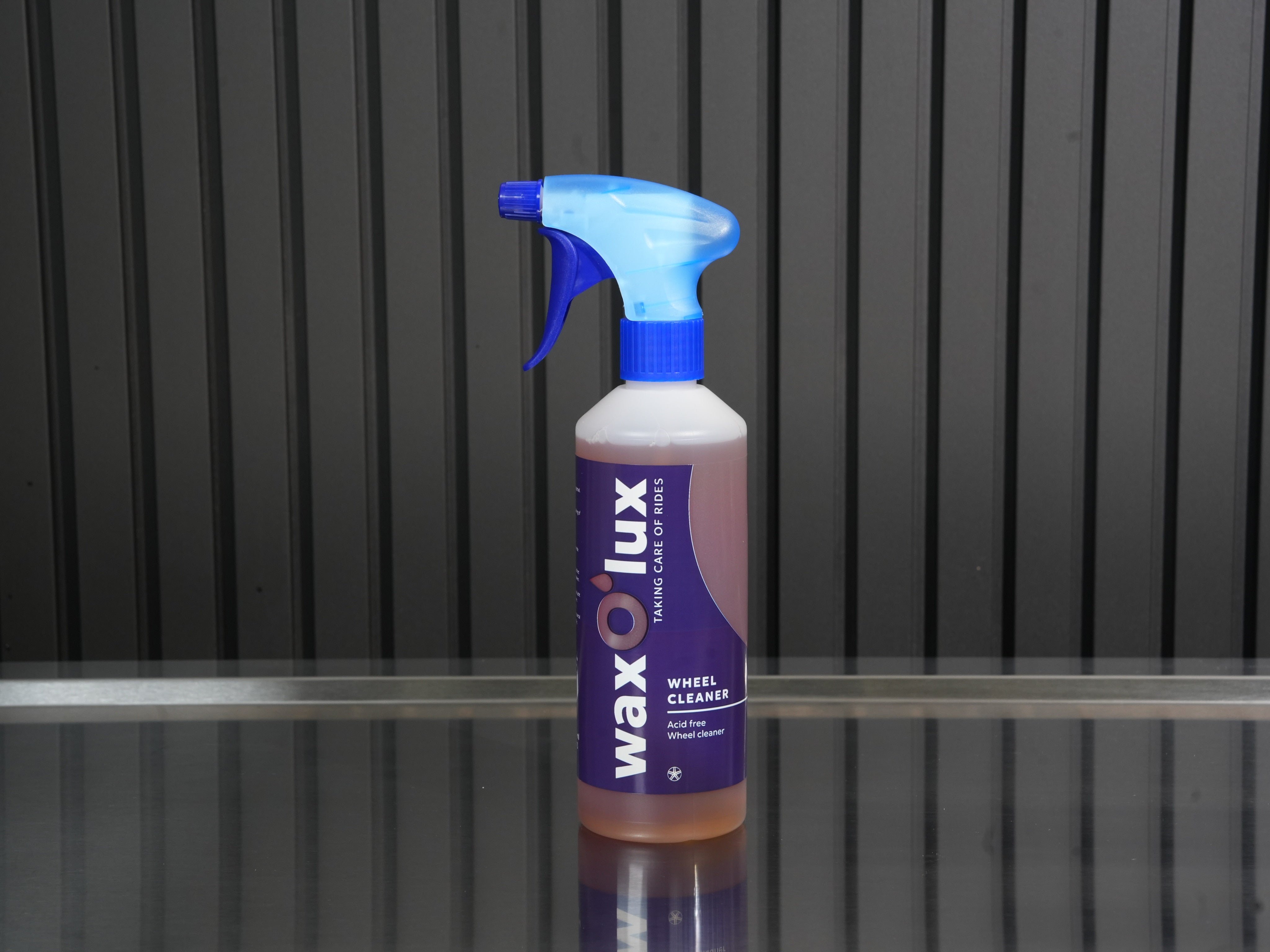 Wheel cleaner