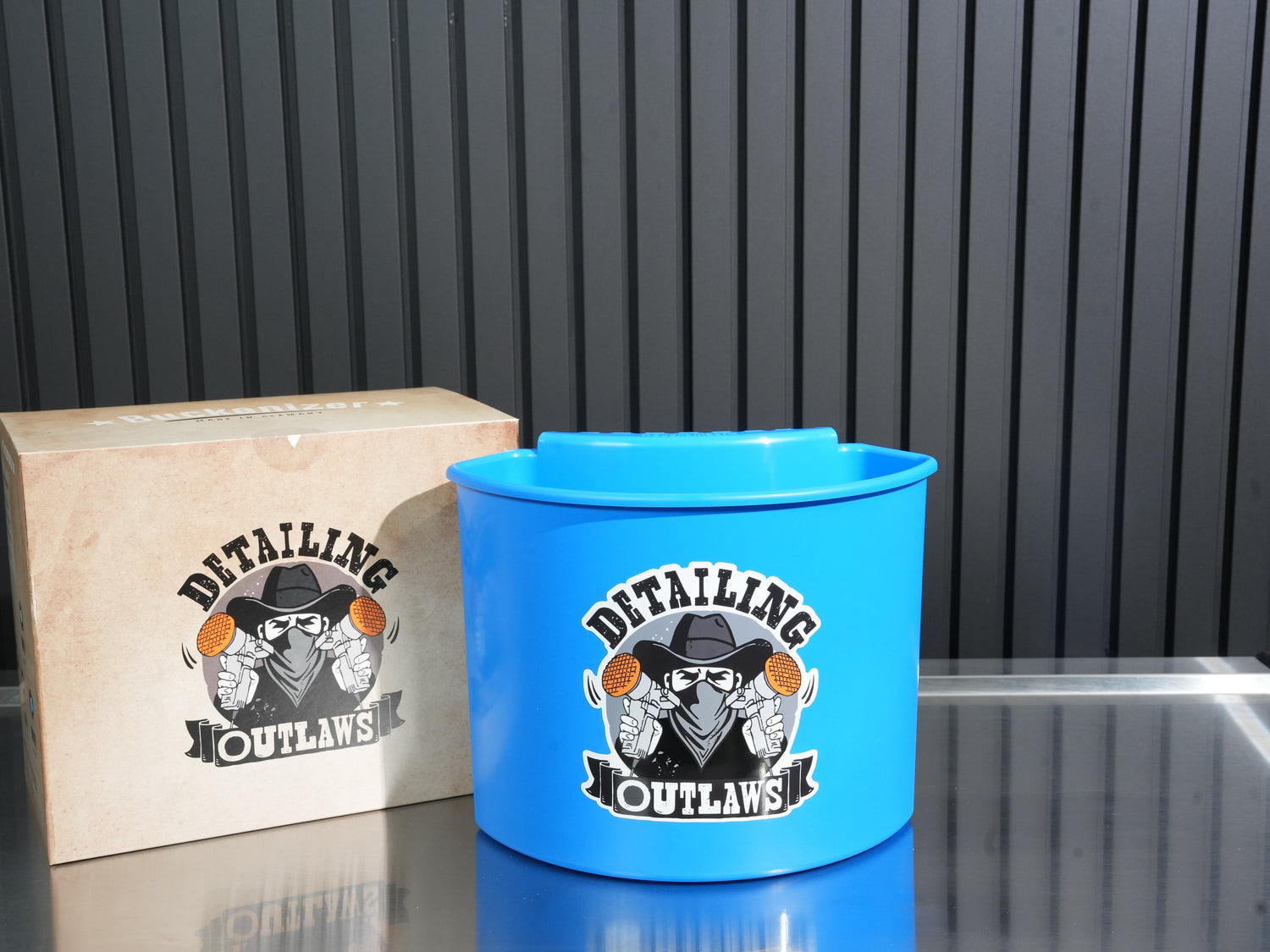 Detailing Outlaws – Buckanizer